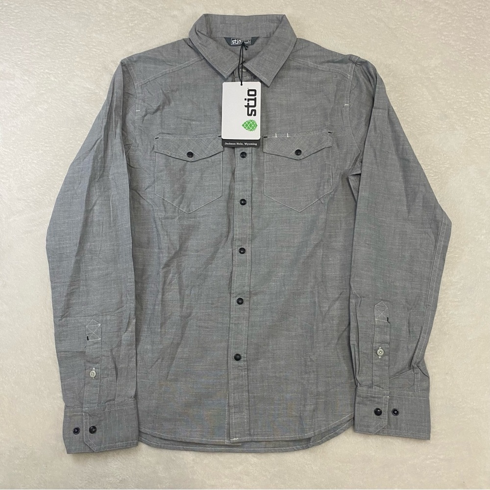 NWT Stio Men’s Small Ashton Chambray Shirt Pearl Snap Gray Long Sleeve Hiking